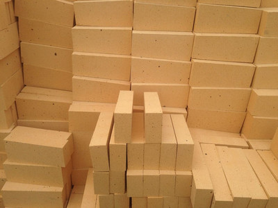 高铝砖 耐火材料中的坚固基石